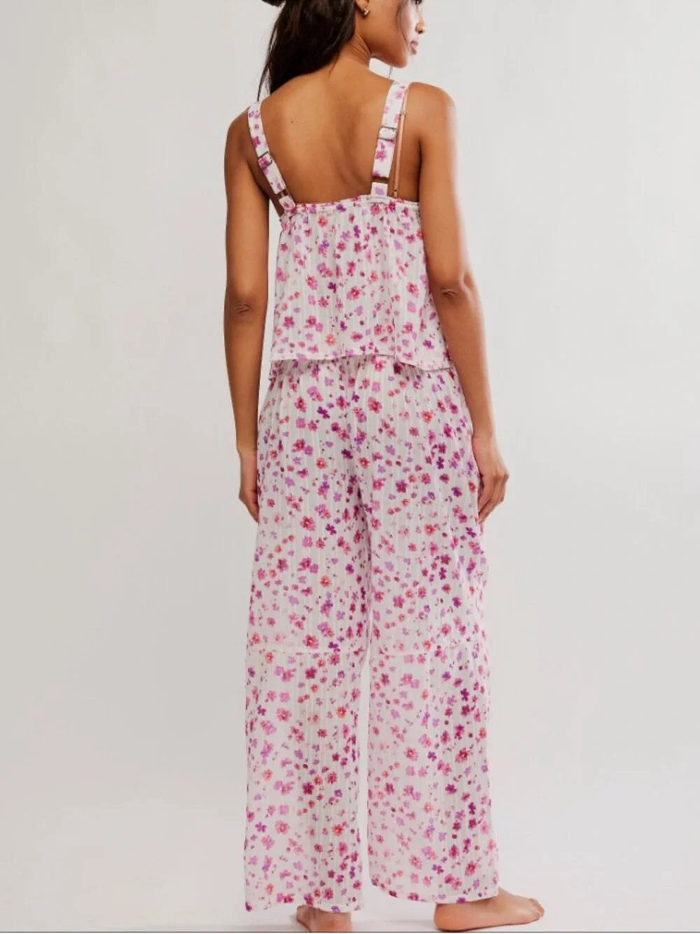 💕Free People Floral Two-Piece Lounge Set/Pajamas in Pink - Picture 4 of 7